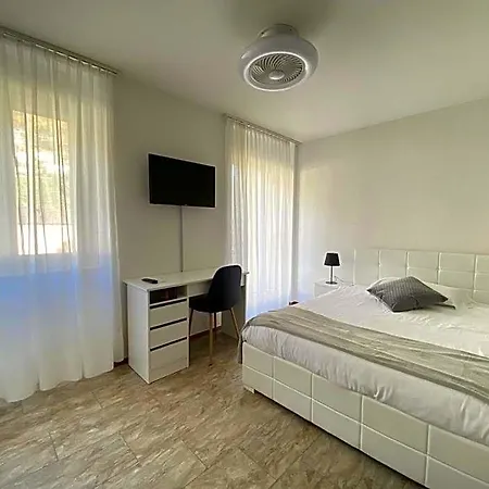 Stazione Hotel *